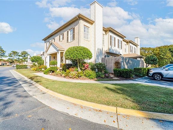 3rd image of 2209 Wessington Drive
