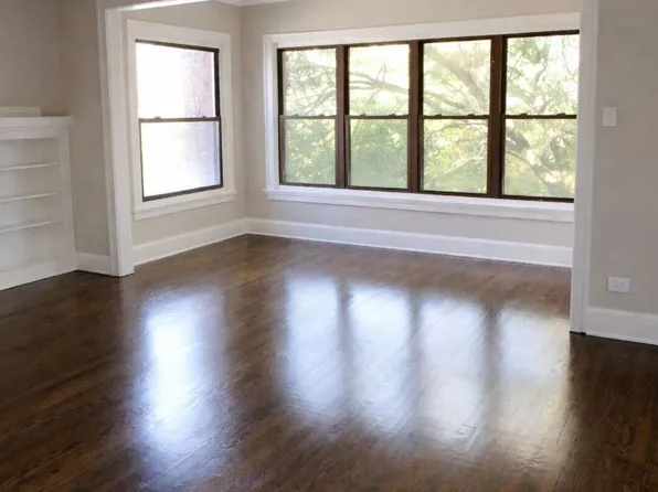 (undisclosed Address), Chicago, IL 60626