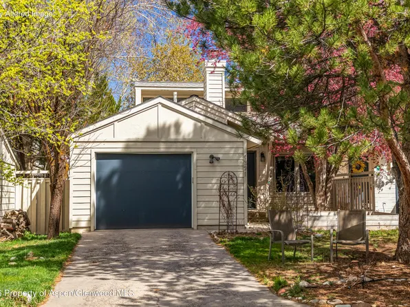 1391 Barber Dr, Carbondale, CO 81623