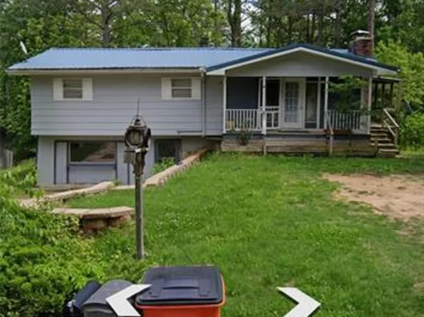 490 Skyview Dr, Ellington, MO 63638
