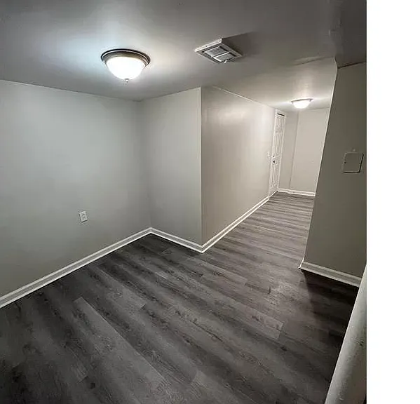 82 W Apartments — Photo 2