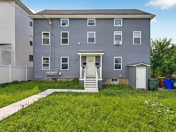 3rd image of 169 Grant St
