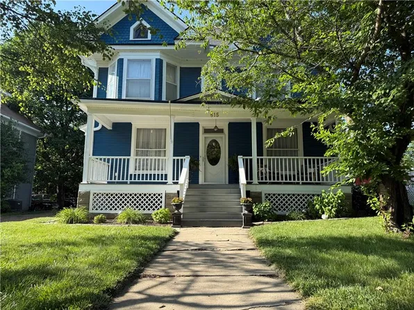 615 W 1st St, Maryville, MO 64468