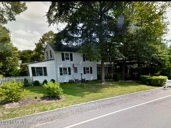 75 Clearwater Dr, Waretown, NJ 08758