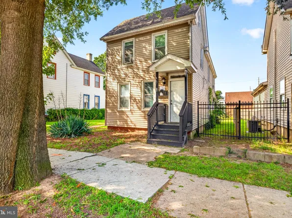 34 N New St APT 3, Dover, DE 19904