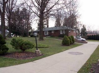 169 N Alling Dr, Tallmadge, OH 44278