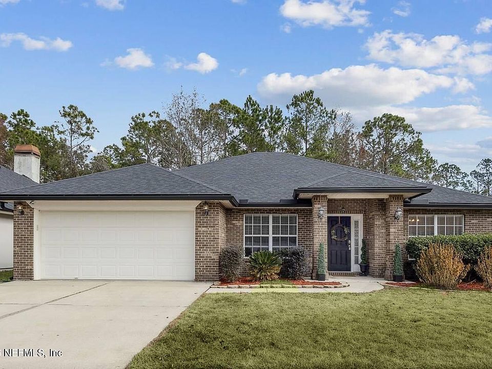 1st image of 145 FORT MILTON Drive