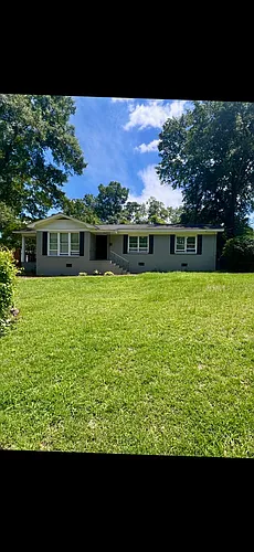 2612 52nd St Photo 1