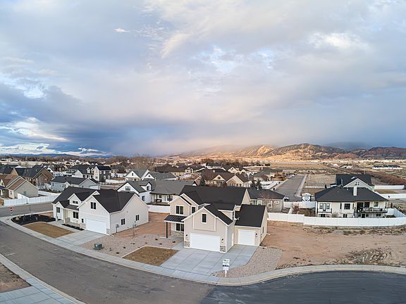 4th image of 1262 N 3625 West Cir