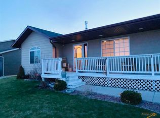 4715 Ambrose Dr, Rapid City, SD 57701