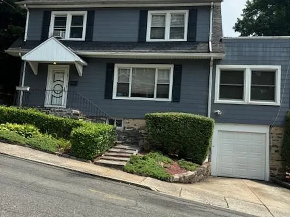 32 Lewis Parkway, Yonkers, NY 10705