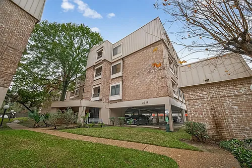 2211 S Braeswood Blvd #23C Photo 1