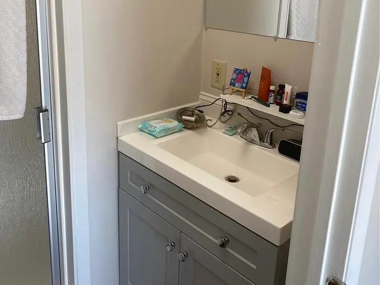 120 W 3rd St #4 — Photo 7