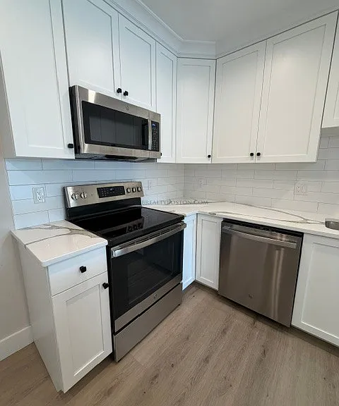 186 Bedford St #1 — Photo 9