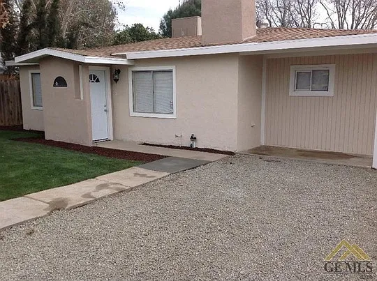 4919 Sammons Ave photo 1