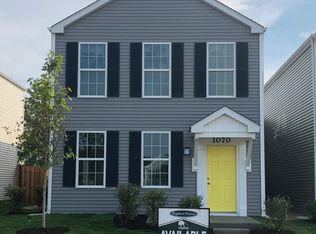1060 Celebration Dr, Aurora, IL 60504