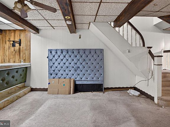 5th image of 44 N Millick St