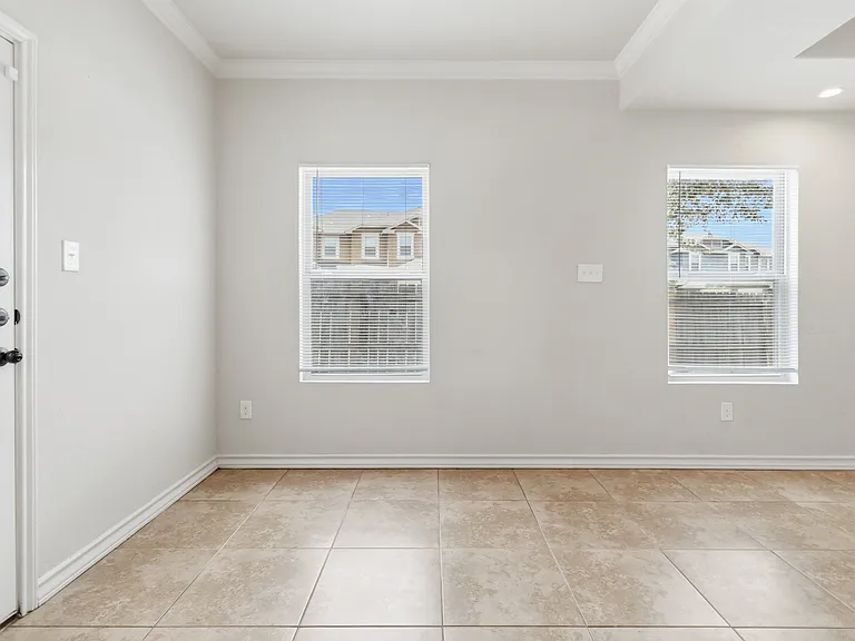 7102 Micayla Cv #103 — Photo 15
