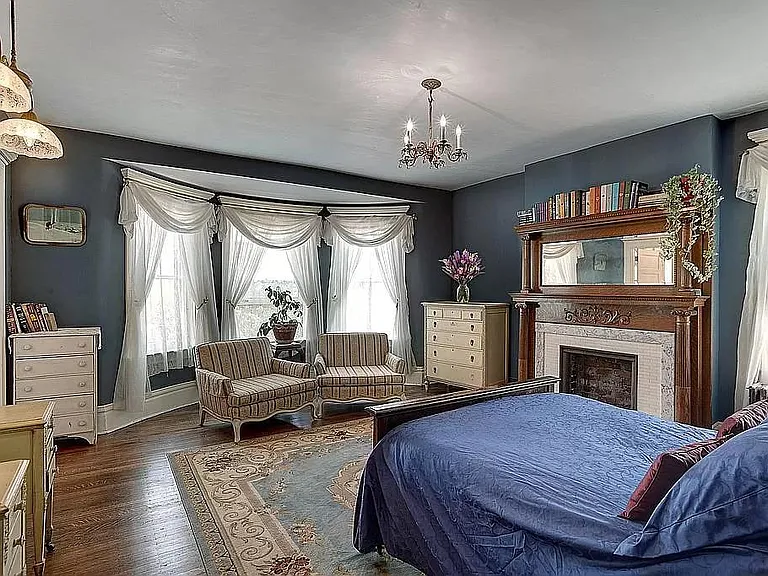 150 Stratford Ave — Photo 20