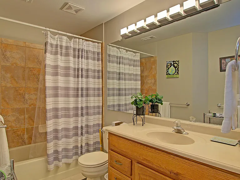2314 Troy Ct — Photo 11