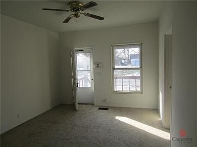 2nd image of 215 S Temple Ave