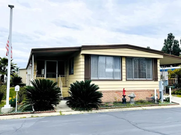 2280 E Valley Pkwy Spc 33, Escondido, CA 92027
