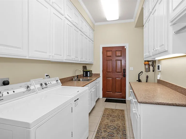 1502 Wimbledon Dr — Photo 37