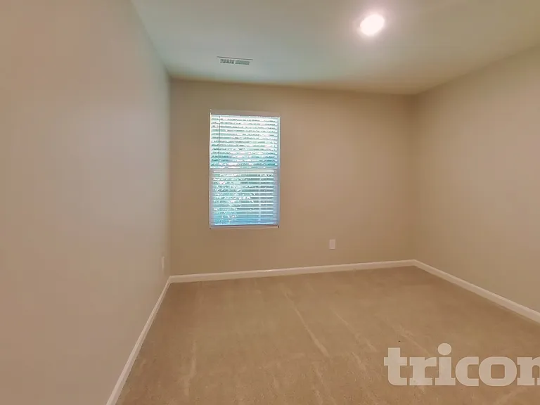 166 Oak Creek Rd — Photo 11
