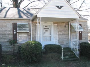 2206 E Club Blvd, Durham, NC 27704