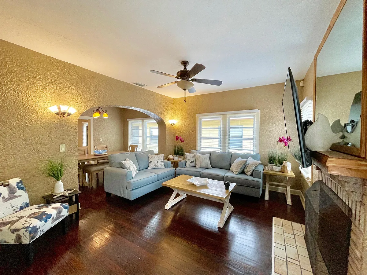 Building Photo - 5555 Garden Ave #HOUSE