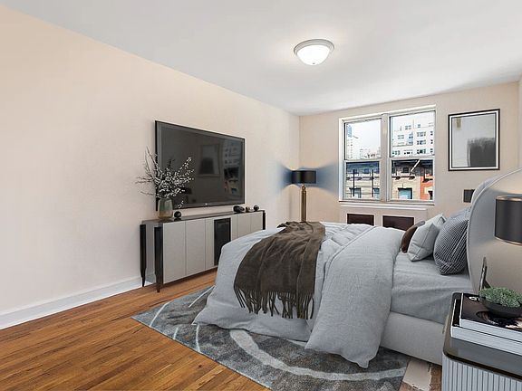 5th image of 30 E End Ave APT 7R