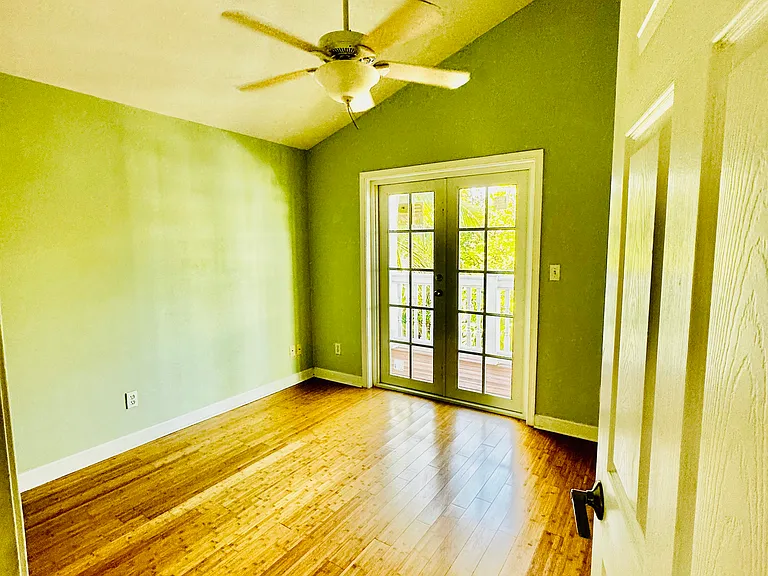 3029 N Roosevelt Blvd #22 — Photo 10