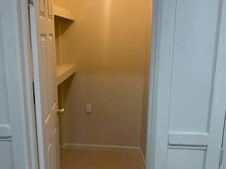115 Ridgewood Ave #2 — Photo 7