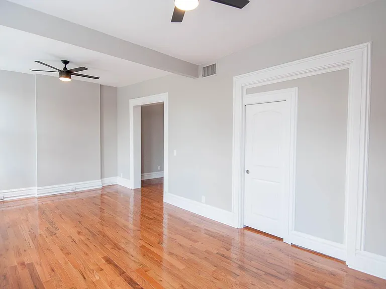 1901 Park Ave #2F — Photo 9