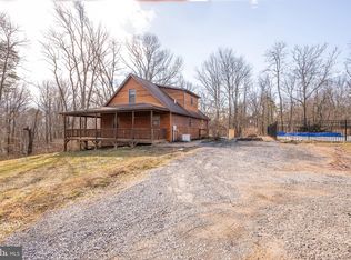 106 Country Ridge Ln, Berkeley Spgs, WV 25411