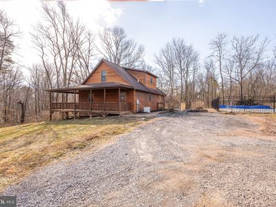 106 Country Ridge Ln, Berkeley Spgs, WV, 25411