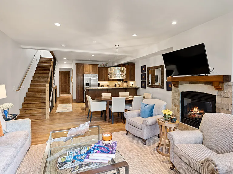 162 Juniper Trl — Photo 4