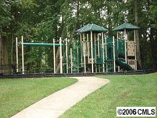 8358 Carob Tree Ln — Photo 15