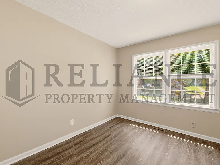 2638 E Grail St — Photo 19