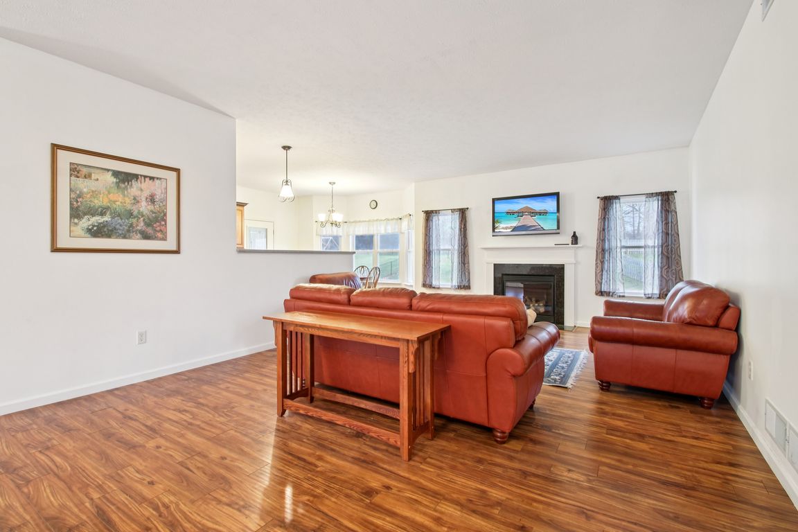 Harrogate Xing-S2511-001.jpg