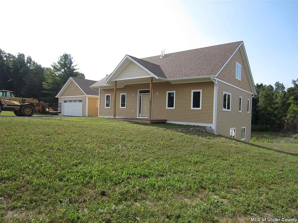 1st image of 3 Taylor St