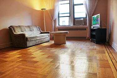 Sold by Thomas Lipovetsky, LREB