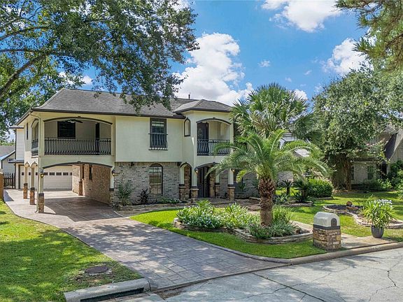 4th image of 7615 Fernbrook Ln
