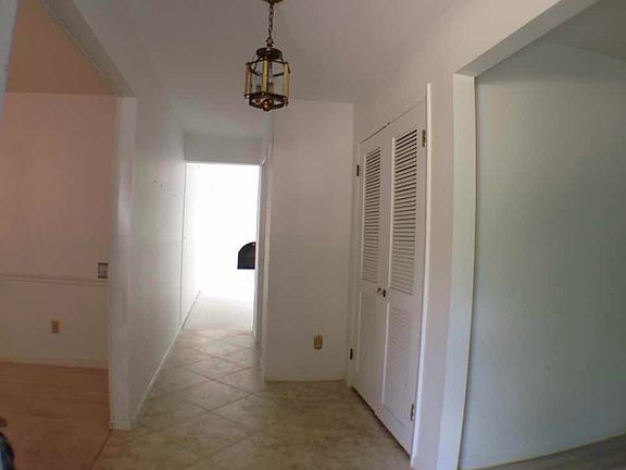 2nd image of 1839 Rockmoor Dr