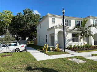 2633 SE 17th St, Homestead, FL 33035