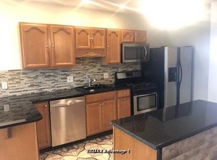 13 Abington St, Worcester, MA 01603