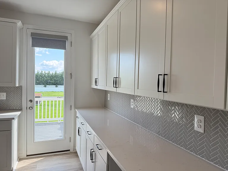 534 Rosemary Cir — Photo 16