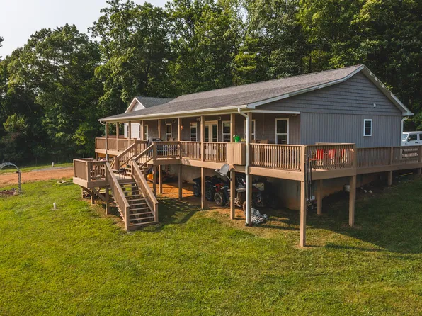 446 Good Neighbors Rd NE, Check, VA 24072