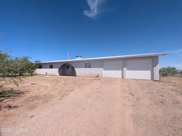 155 E Lehigh St, Pearce, AZ 85625