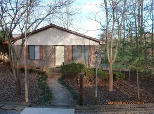 1 Greenleaf Ct, Seneca, SC 29678